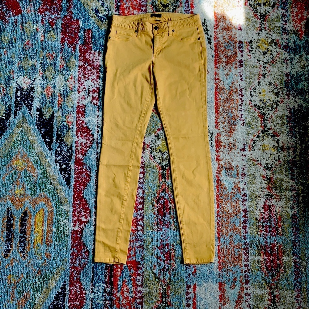 Bebe yellow jeans, size 30, vintage